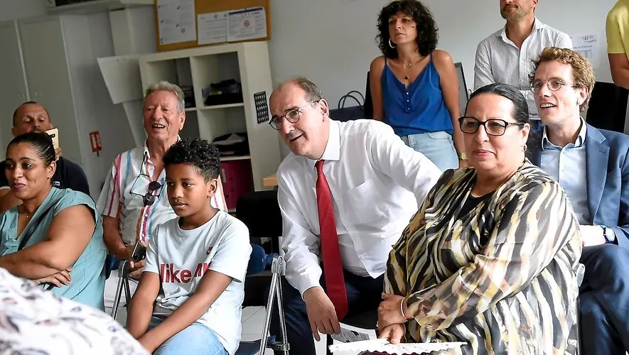 Jean Castex, président de la Fondation FACE, à l’écoute lors d’une rencontre